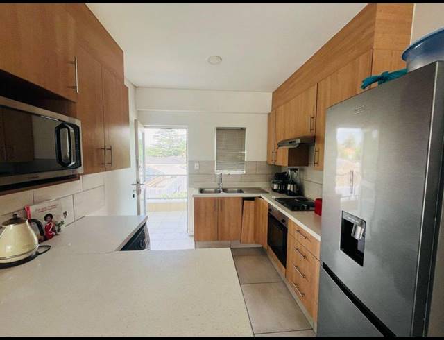 2 BEDROOM APARTMENT FOR SALE IN LAMBTON